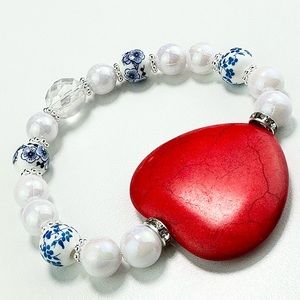 Crimson heart bracelet